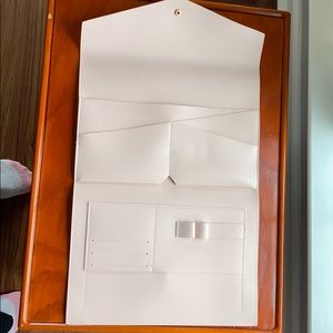 Glass & Ladder Co Megan Clutch